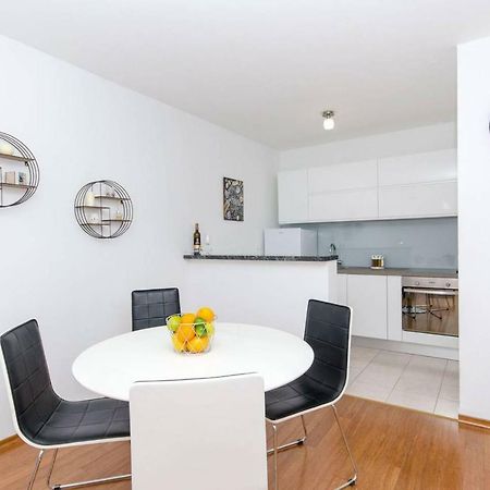 Apartment Sara สปลิท ภายนอก รูปภาพ