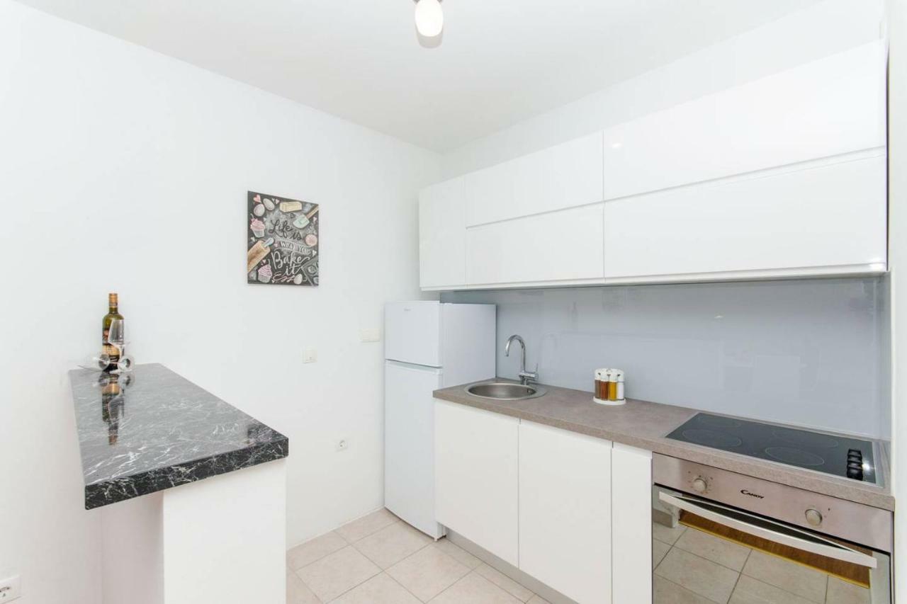 Apartment Sara สปลิท ภายนอก รูปภาพ